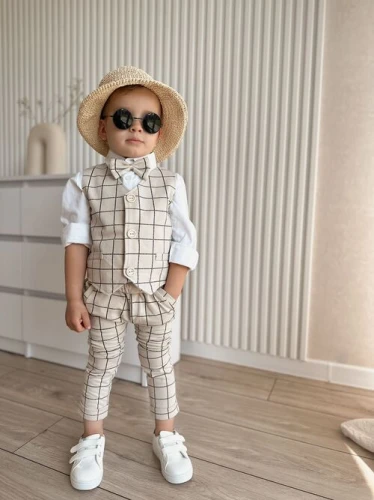 MoMo Kids 3-częściowy komplet chłopięcy mucha + kamizelka + spodnie w jasnobeżową kratkę rozmiar 92-146