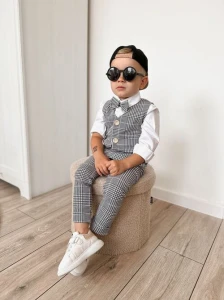 MoMo Kids 3-częściowy komplet chłopięcy mucha + kamizelka + spodnie w szarą pepitkę rozmiar 62-86